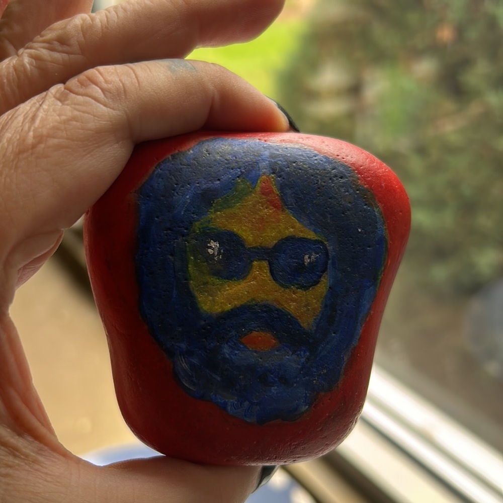 Grateful Dead’s 🌹Jerry Garcia 🌹💀🍄hand painted rock! - Picture 6 of 6